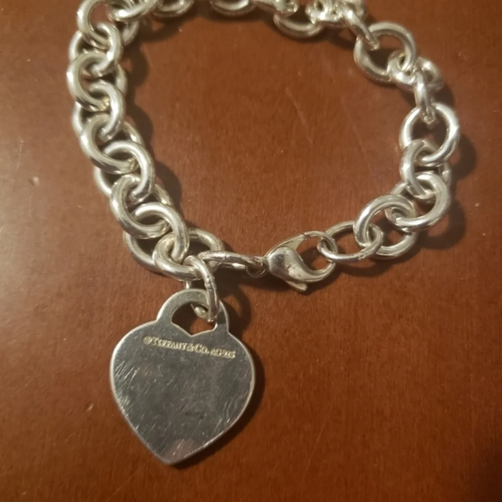 Tiffany & Co Return to Tiffany Blue Enamel Splash Heart Tag Bracelet EUC! - Picture 7 of 8
